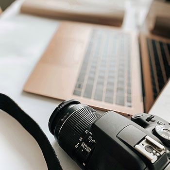 性色成人直播APP,暗流涌动的网络世界